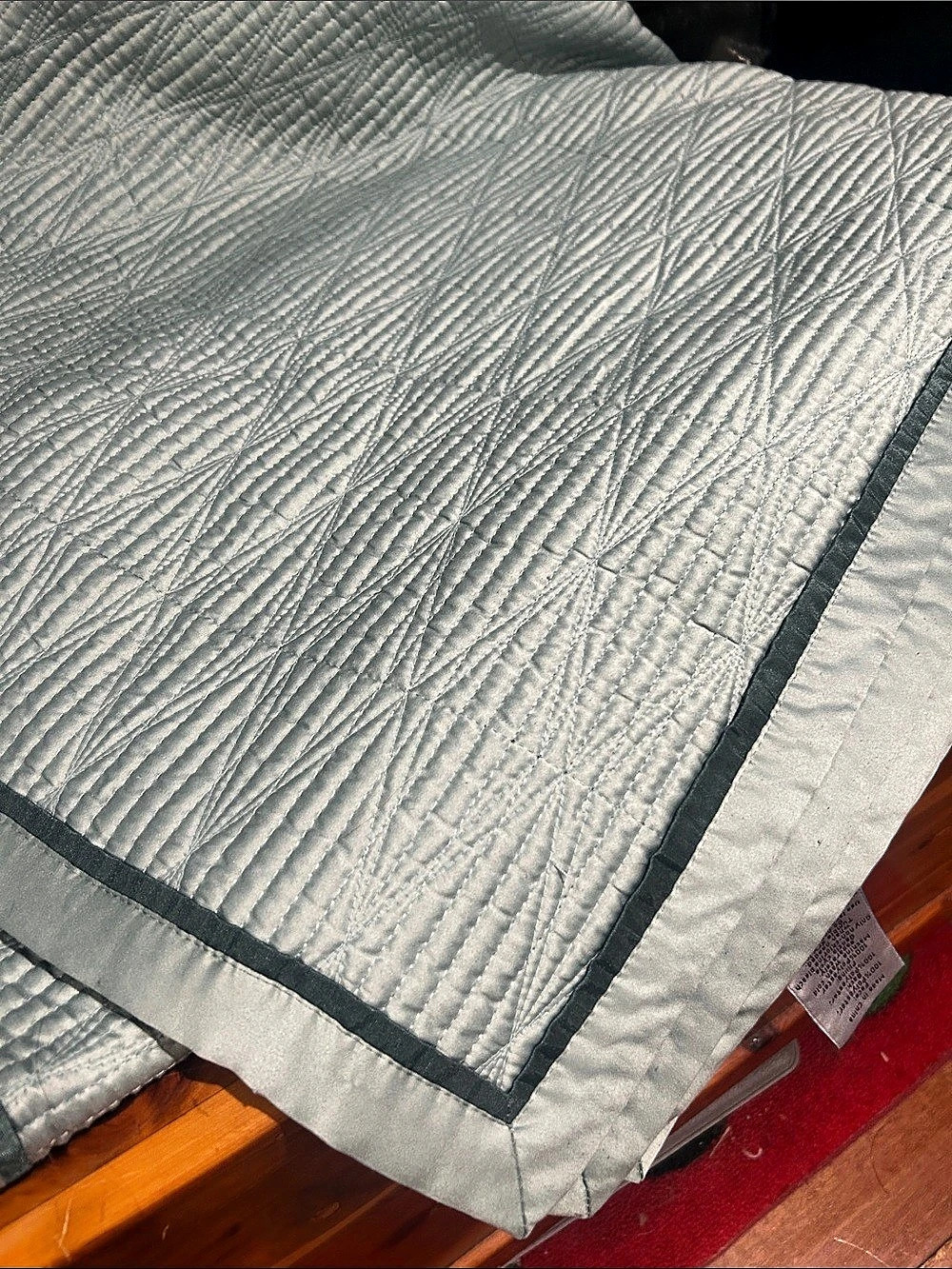 Jennifer Lopez Quilted Bedspread in Sage Green Like New